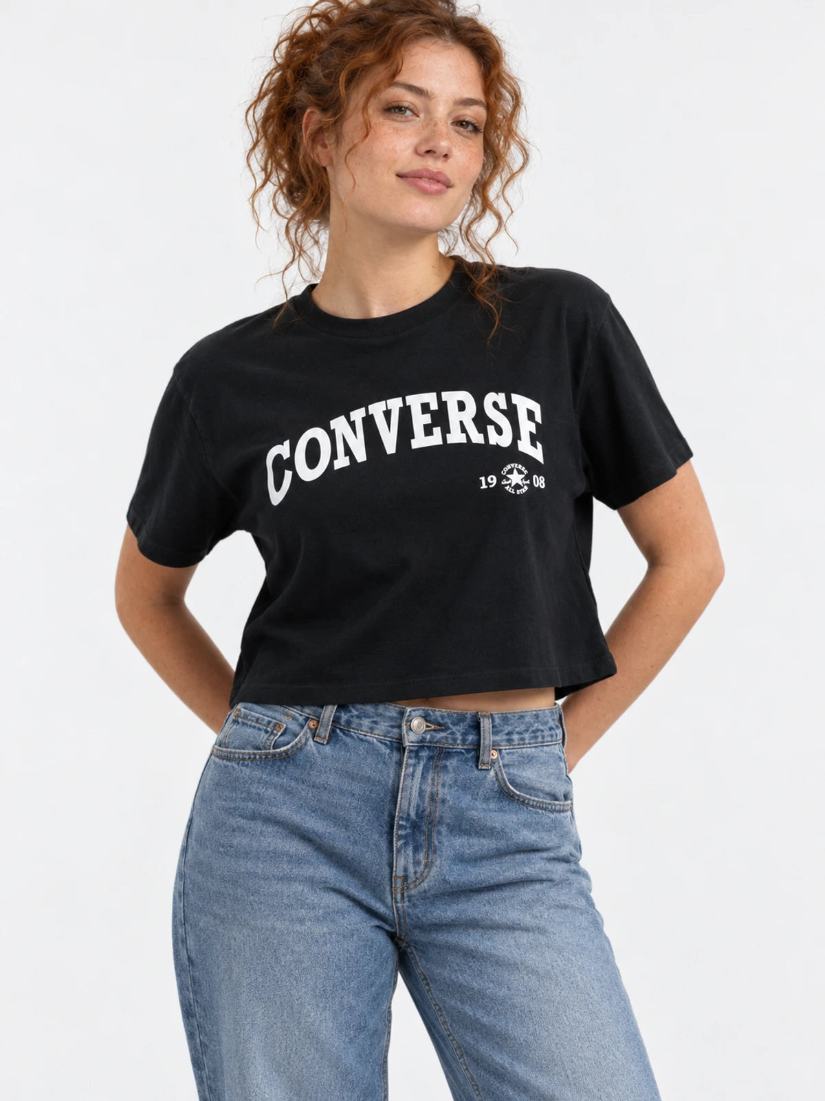 Remera Mujer Converse Cropped Collegiate Negro — vista principal