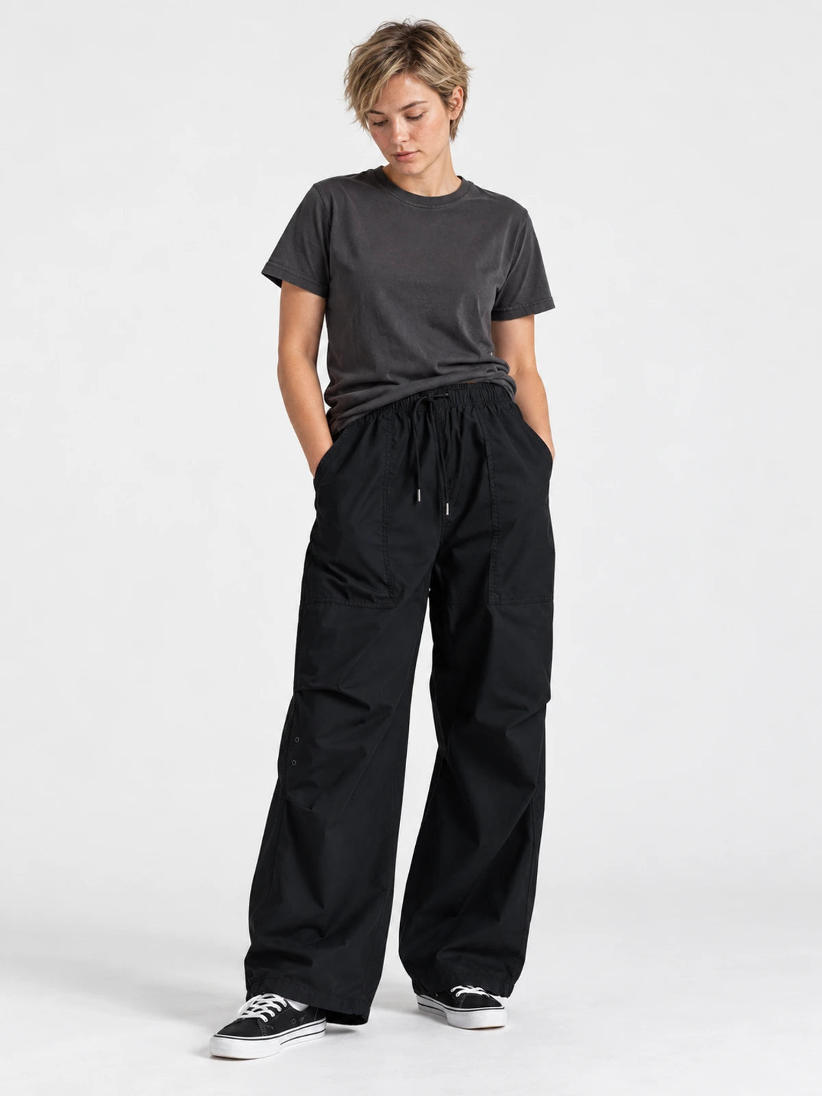 Pantalon Mujer Converse Parachute Negro — vista principal