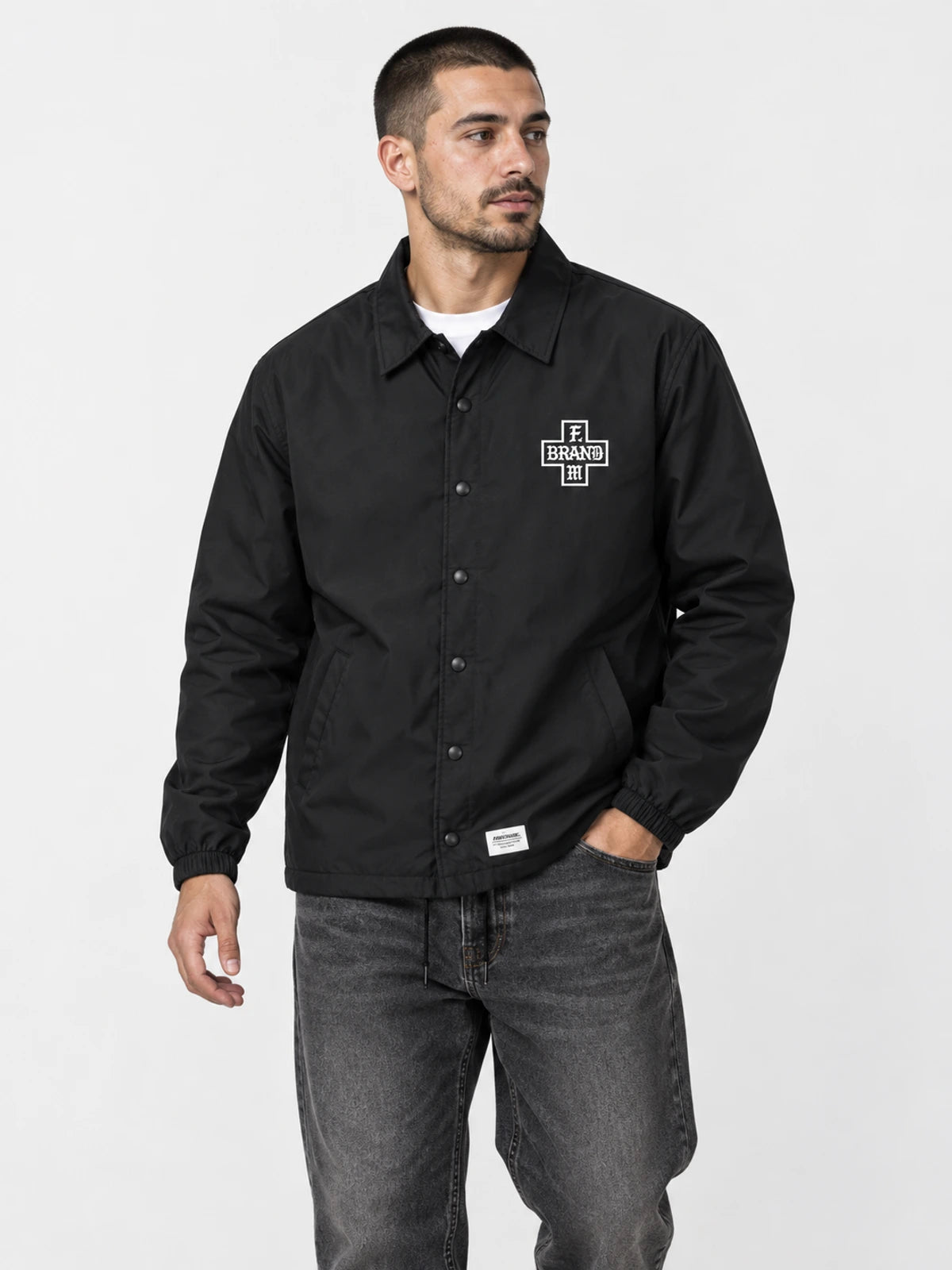 Rompeviento Familyarg x Brand & Co Raincoat Supp Negro — vista principal