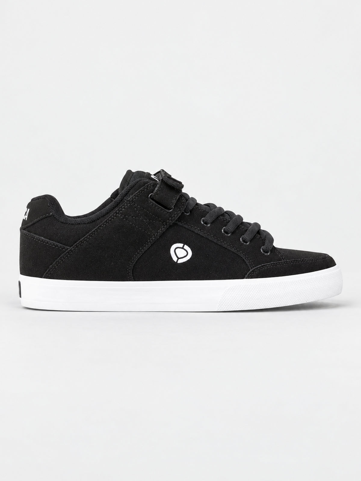 Zapatillas Circa 205 Vulc Negro Blanco — vista principal
